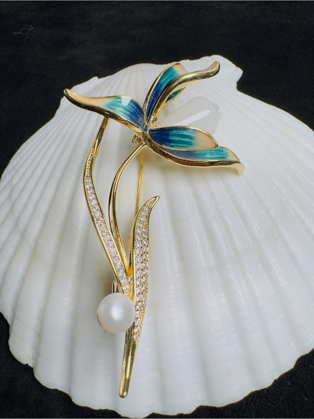 Enamel Jade Flower Pearl CZ Brooch Gold Tone